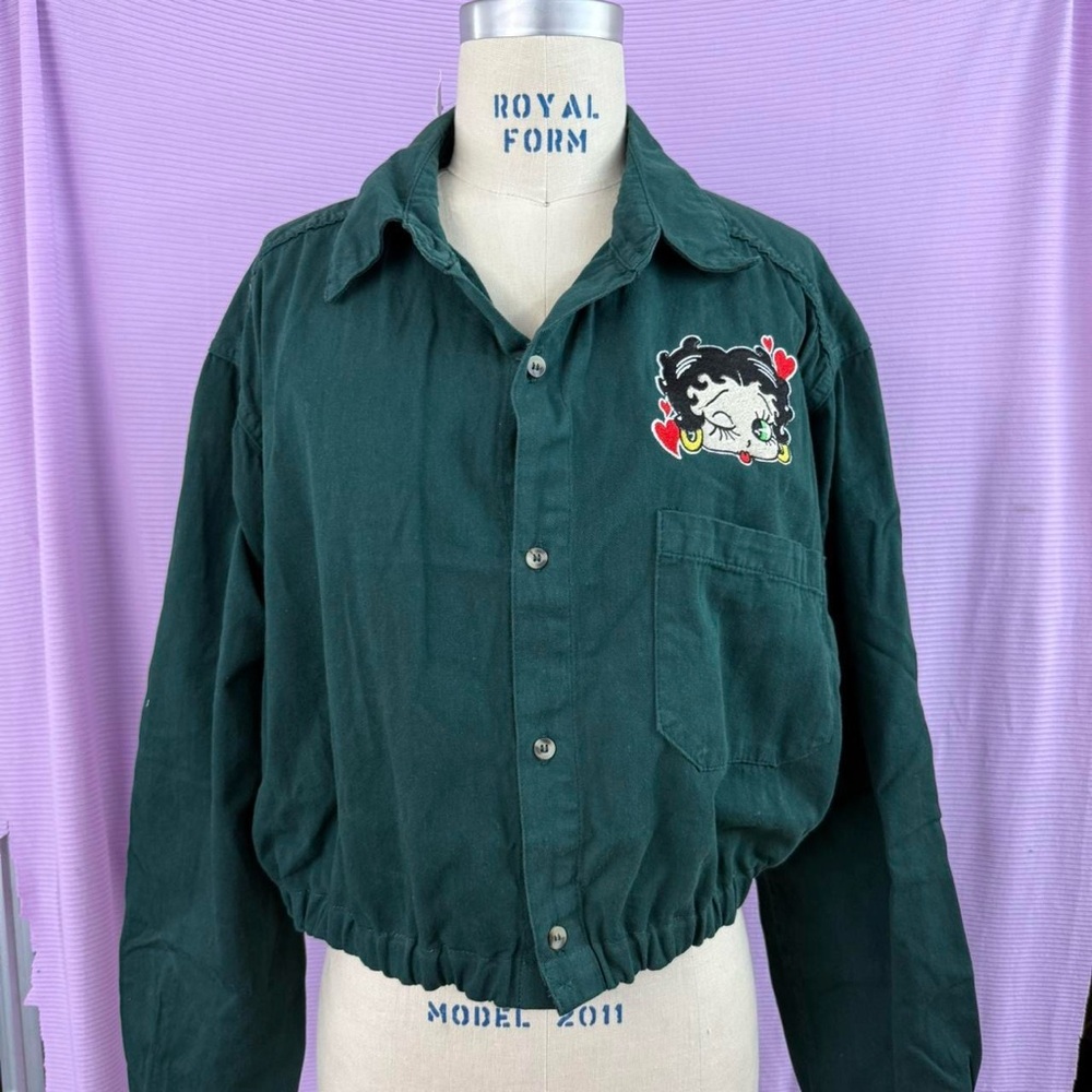 Betty boop embroidered Green Button-Up